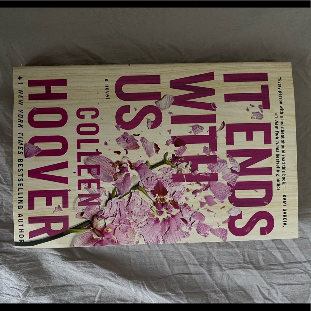 It Ends With Us by Colleen Hoover